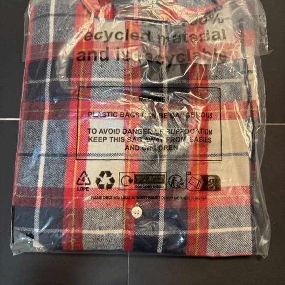 Pretty Little Thing Navy Plus Checked Short Sleeve Top & Long Pyjama Set - Picture 4 of 7